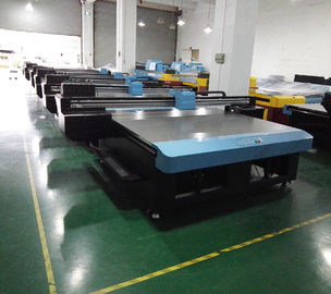中国 CMYK + Wの平面紫外線直接印刷のインクジェット焼付装置最高の100MMの印刷物の高さ サプライヤー