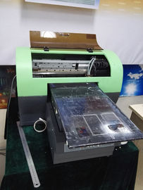中国 3DはCMYKW紫外線LED紫外線平面プリンター高性能熱出版物の移動機械を浮彫りにしました サプライヤー