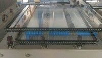中国 カスタマイズされた絶縁のガラス暖かい端のスペーサ6mm~19mmの高分子の牽引ベルト サプライヤー