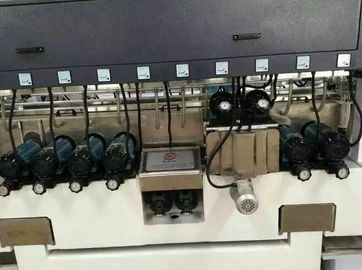サーボ モーターを搭載する高精度の倍のEdger機械生産ライン サプライヤー